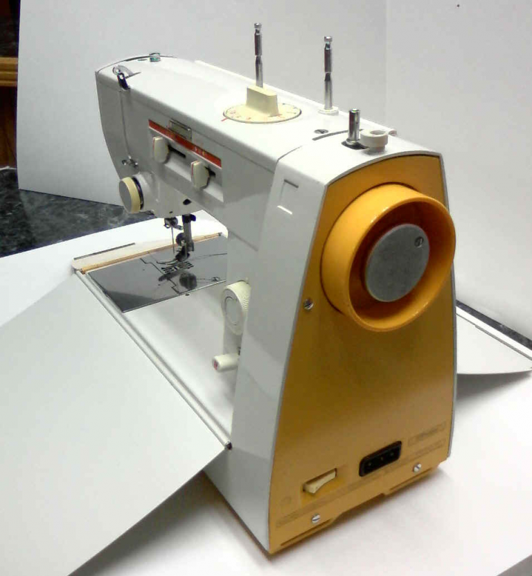 swing-n-sew-3-sewing-machine-sewing-machine-museum