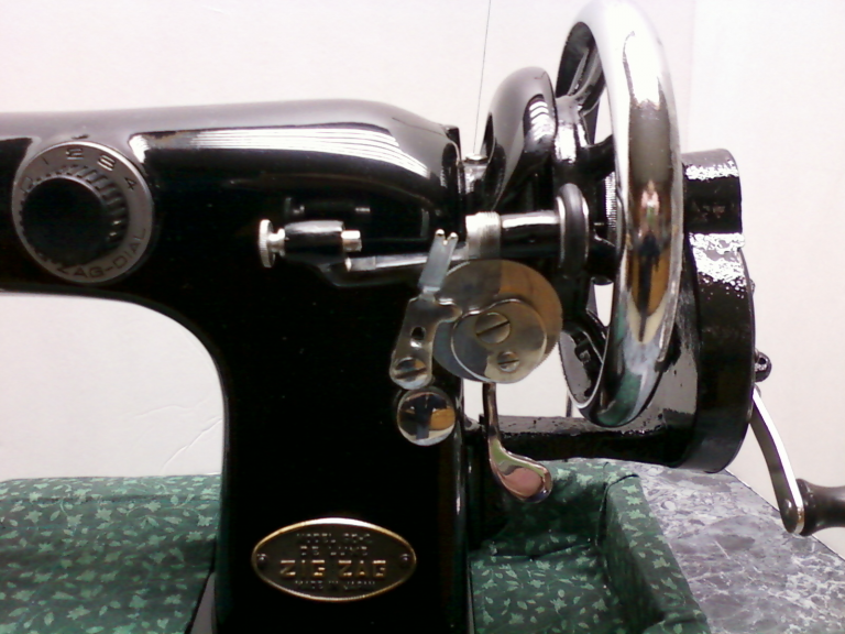 Morse Model SD-2 DeLuxe ZigZag Sewing Machine – Sewing Machine Museum